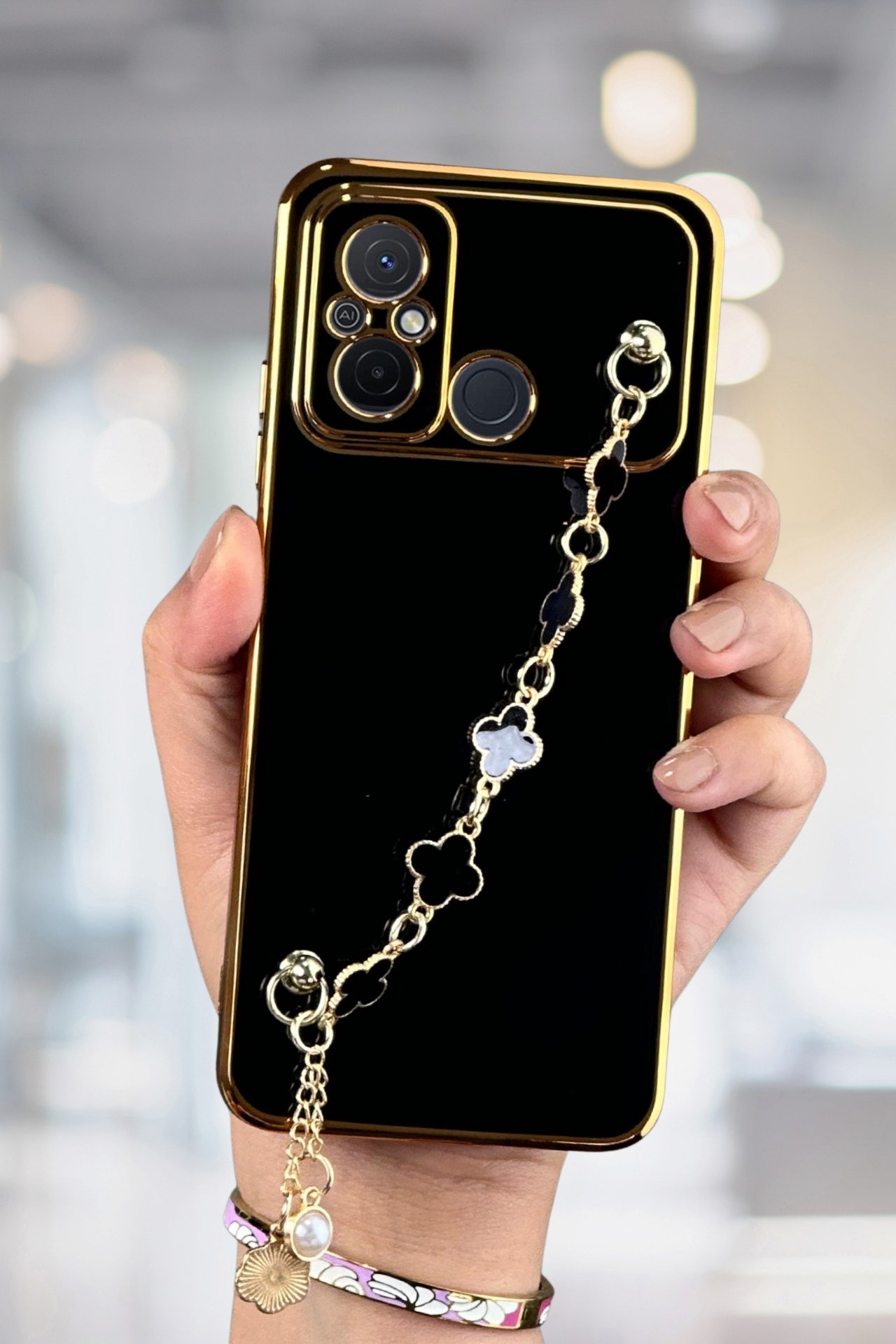Redmi 12C Kılıf Lüks Yonca Zincir Askılı Gold Çerçeveli Elçek Kadın Telefon Kapak